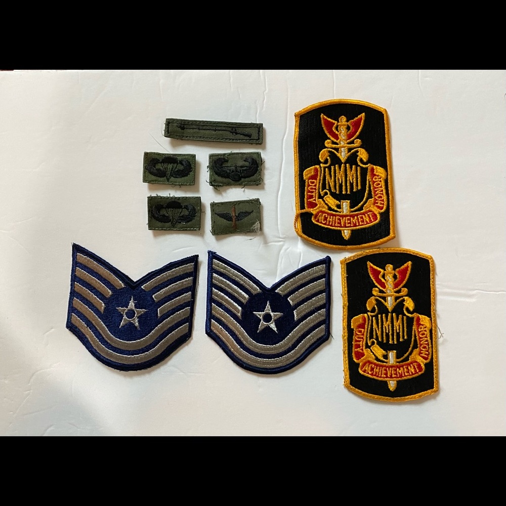 Small Assortment of US Military Patches